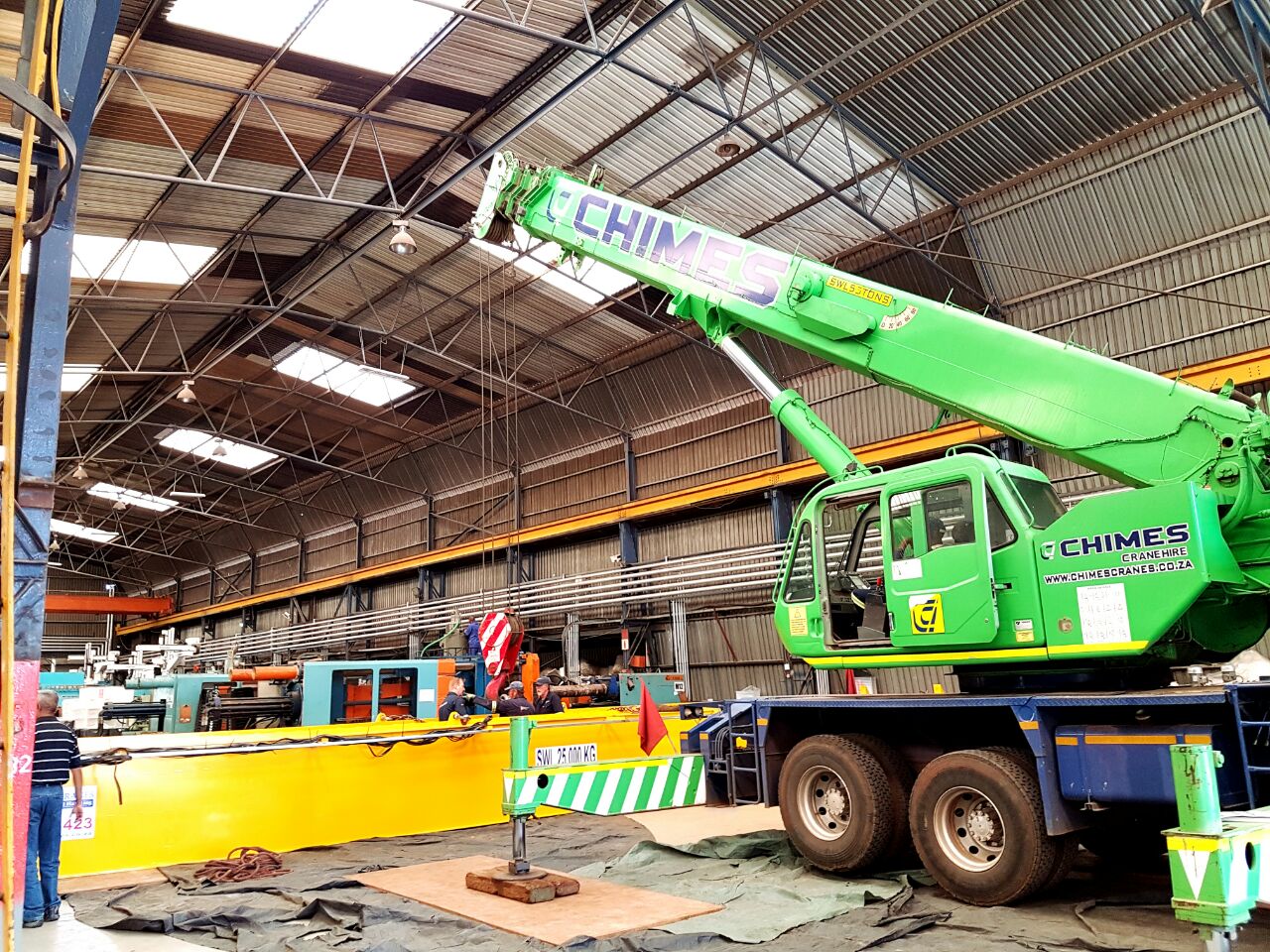 overhead cranes (1) Chimes Crane Hire